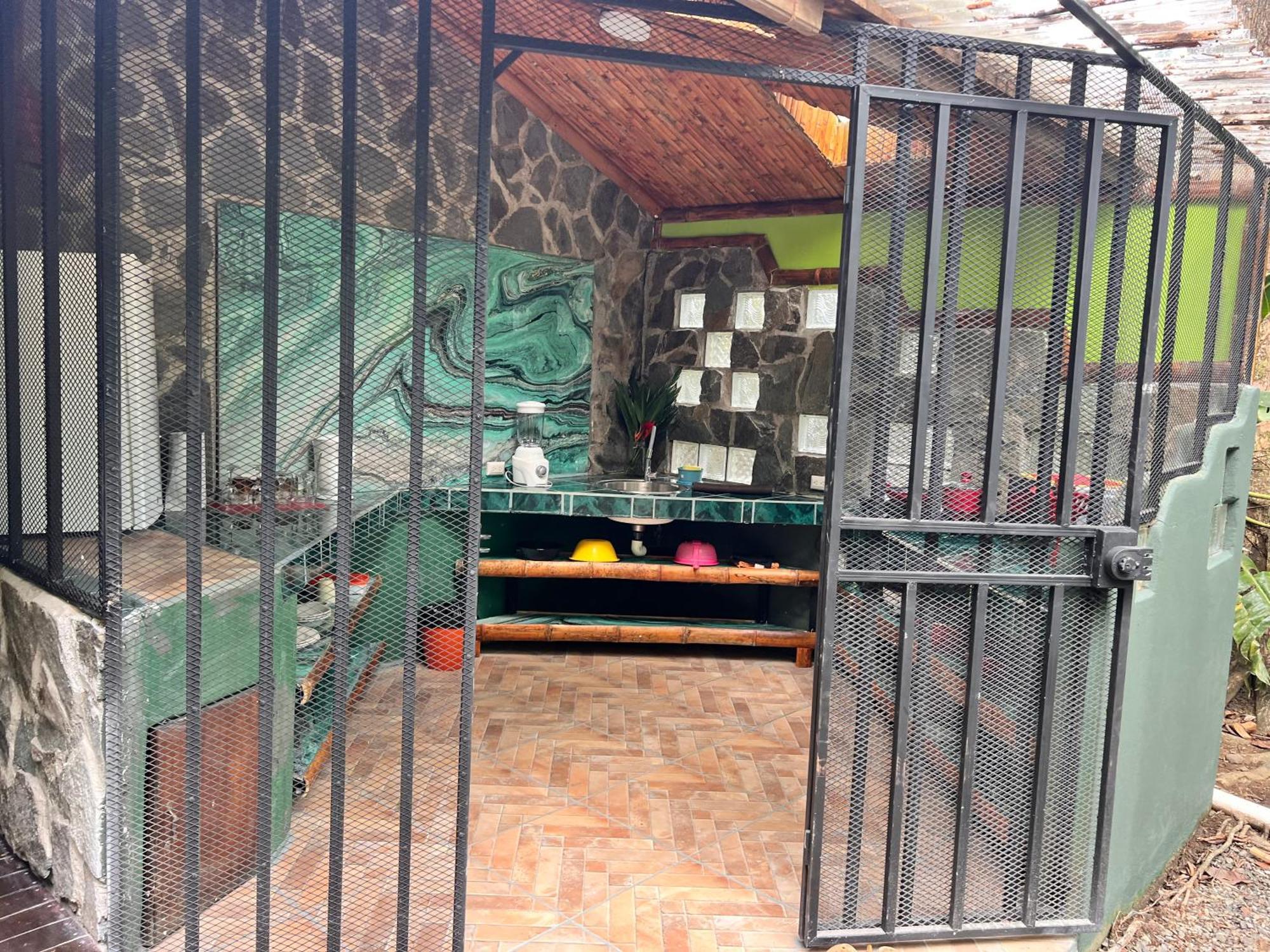 Chosa Manglar Suites & Cabins Puerto Jiménez Екстериор снимка